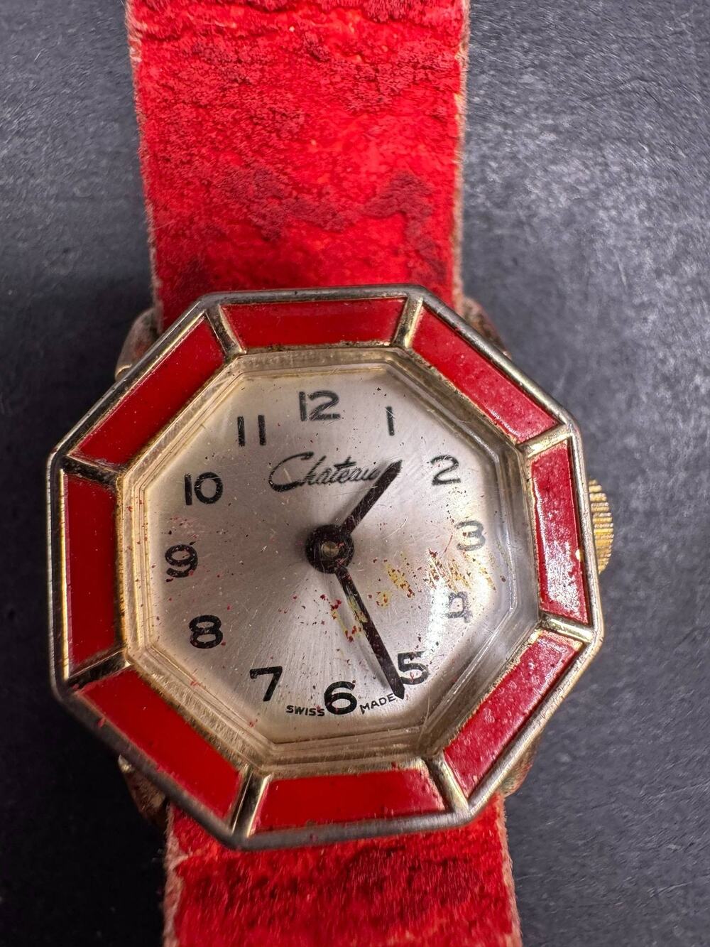 Vintage Chateau Swiss Made Women's Wristwatch Red Enamel Octagon Case Suede Band